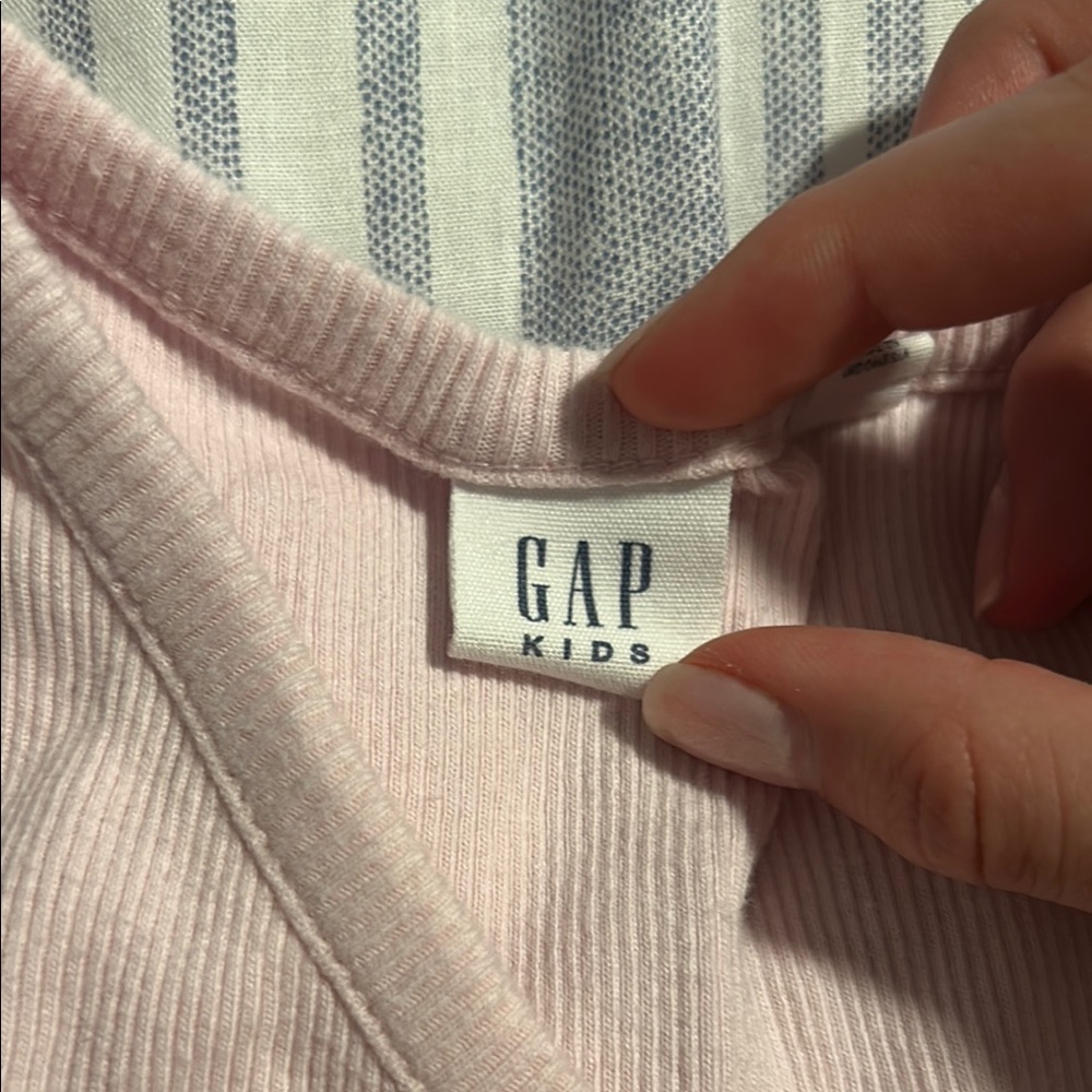 GAP Kids Light Pink Ribbed Top - Picture 2 of 3